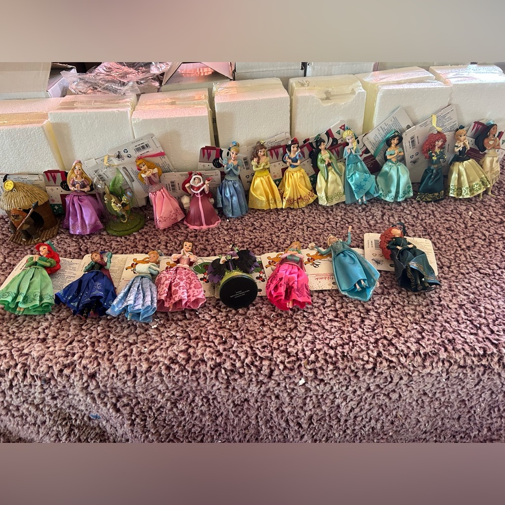 Princess ornaments Set with Colorful Dresses NWT never used
